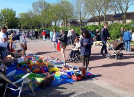 Kofferbakmarkt Samen Vrienden